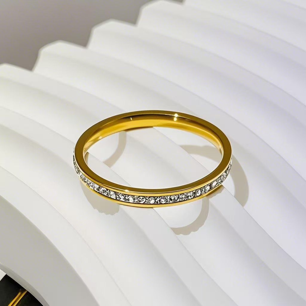 GLOW RING