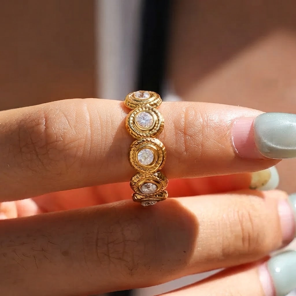 Lumina Ring