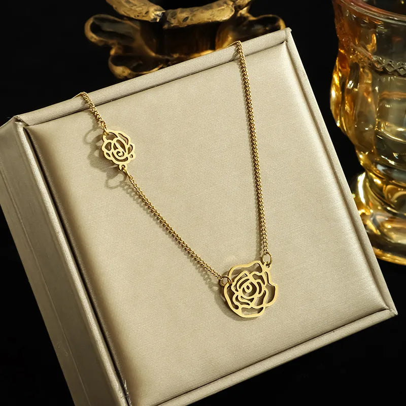 Rose Choker