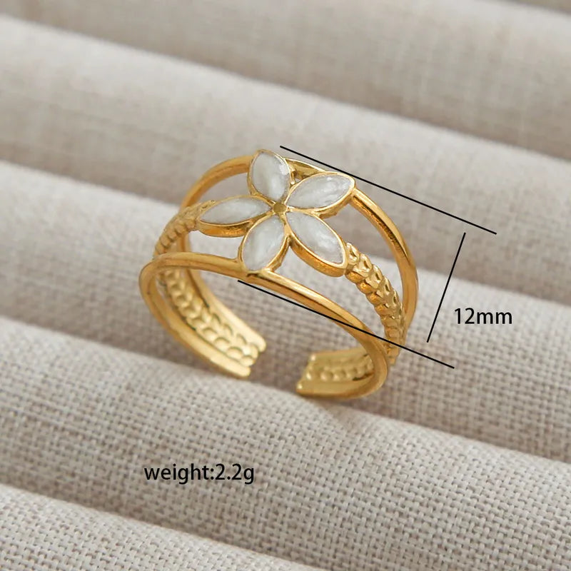 Petal Band Ring