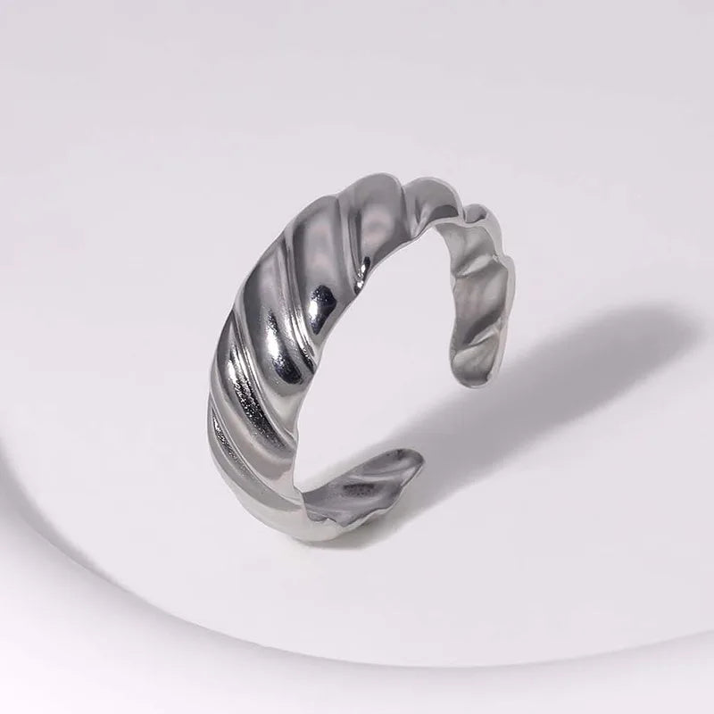 Silver Twist Ring