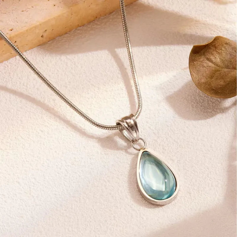 SEA MIST NECKLACE