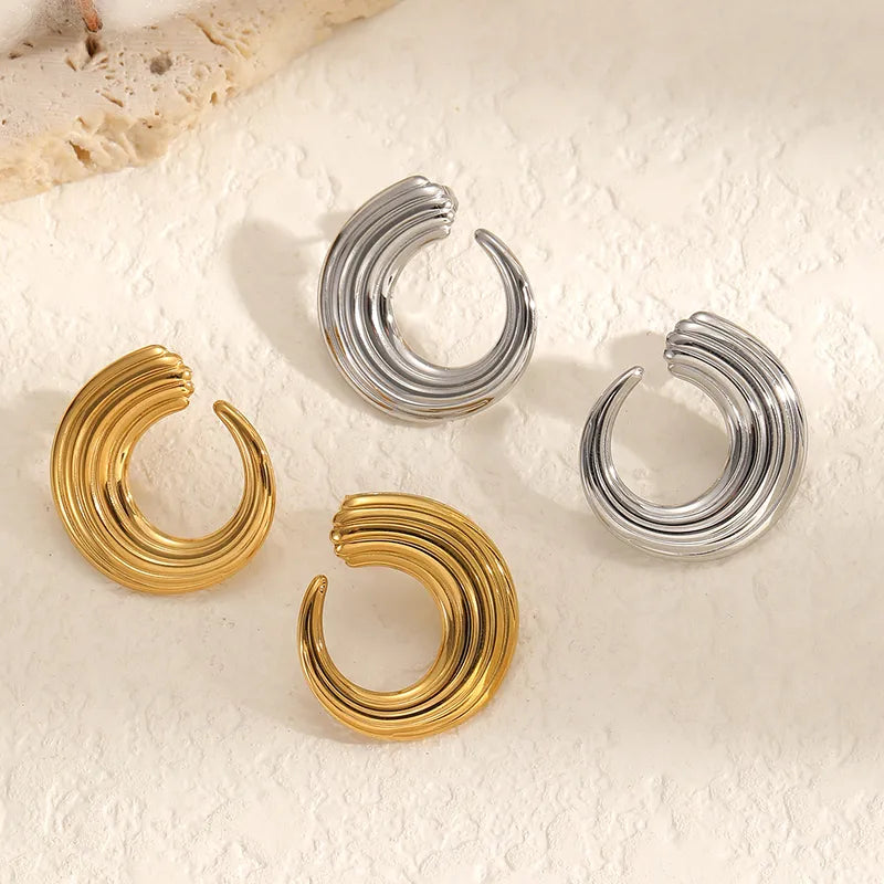 Swirl Studs