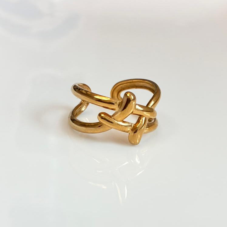 Gold Knot Ring