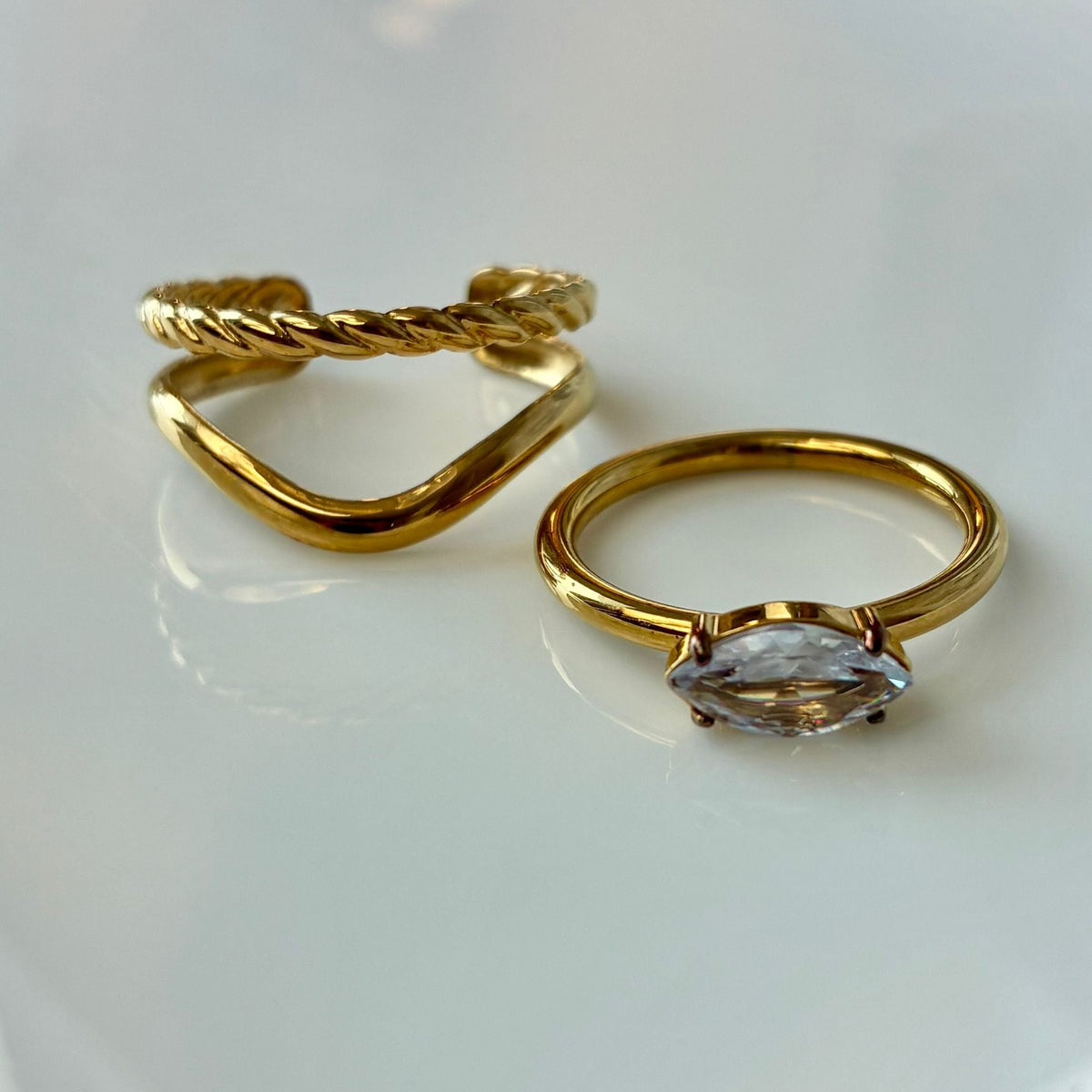 Twin Glow Ring