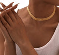 Chic Choker