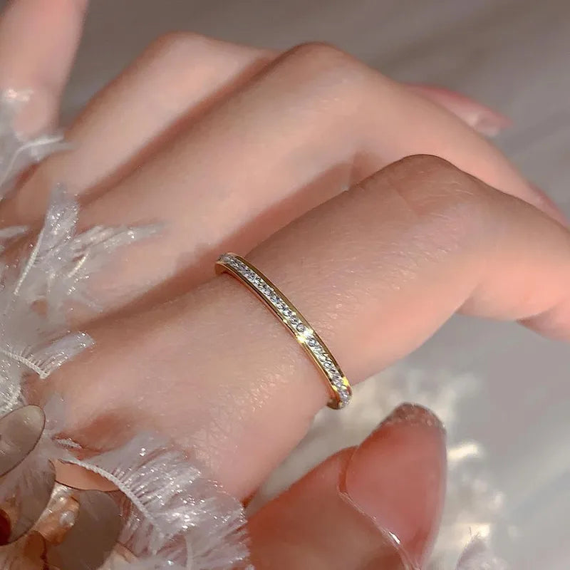 GLOW RING